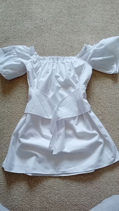 Bluza alba,eleganta,nouă 152-158