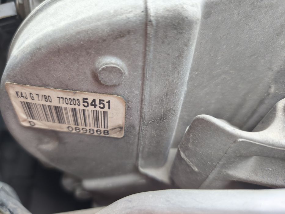 Motor 1.4 k4j g7 Renault Clio 3 100% complet cu anexe 78.000 km