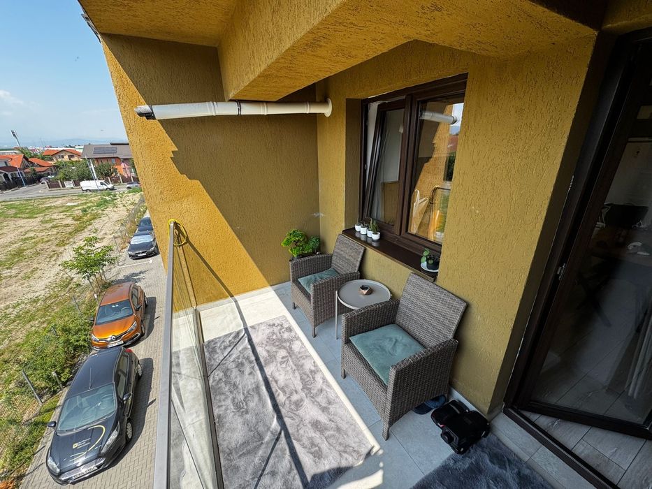 Apart 3 cam,vedere spre Tâmpa & Poiana Brașov-Proprietar,1 loc parcare