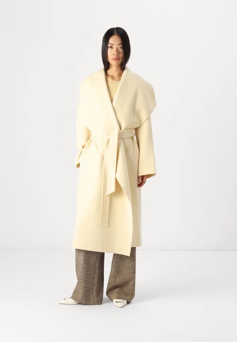 Ivy&Oak палто в цвят butter yellow от 100% вълна