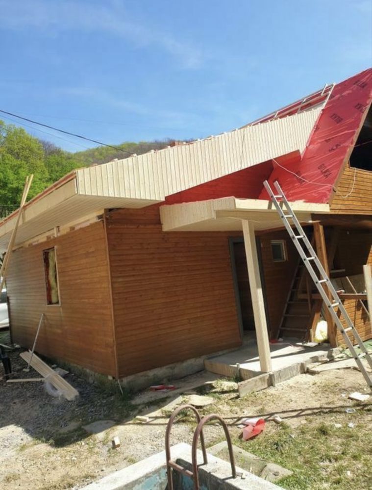 Executǎm acoperișe bilka