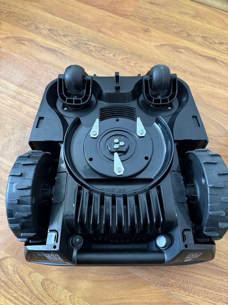 Robot de tuns iarba Bosch indego s+ 350
