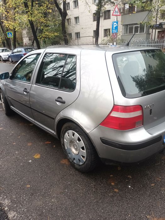 Auto
Golf 4 – 2004 – 1.4 benzină
Aduse din Germania, primul proprietar