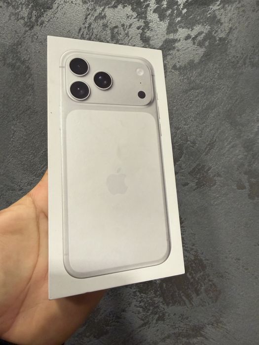 Iphone 17 Pro Max Neactivat Amanet SZ Non Stop