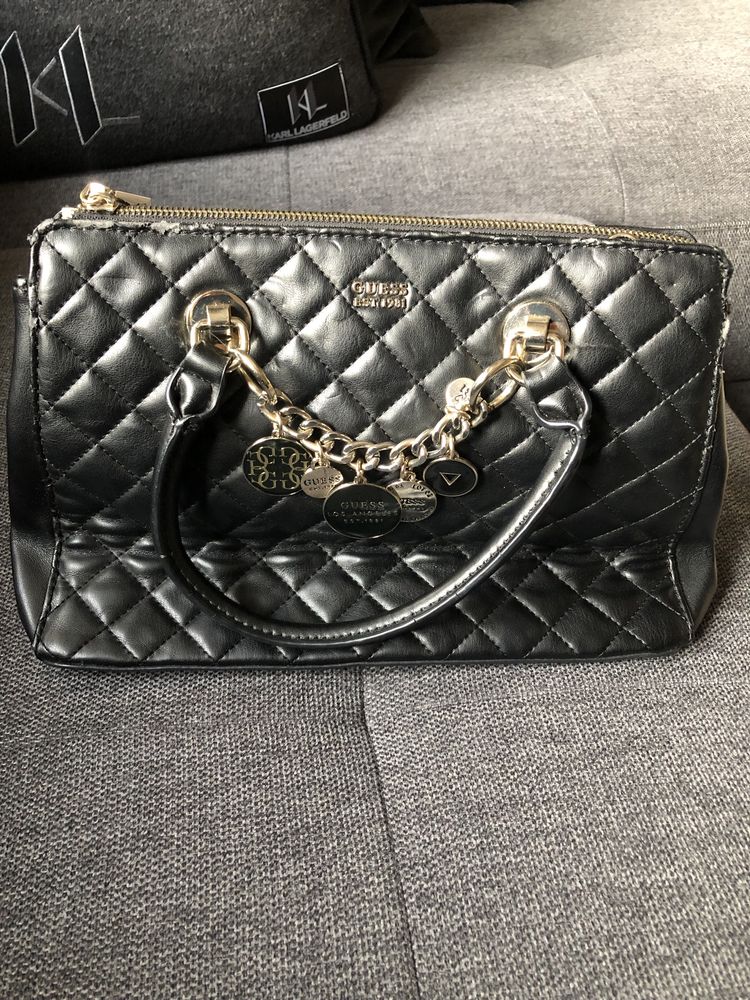 Дамска чанта Guess