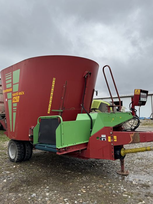 Remorca tehnologică/furajera Siloking/ Strautmann Verti-Mix 1250