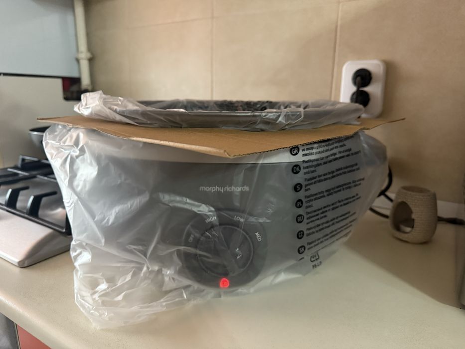 Slow Cooker Morphy Richards Titanium Sear & Stew, nou.