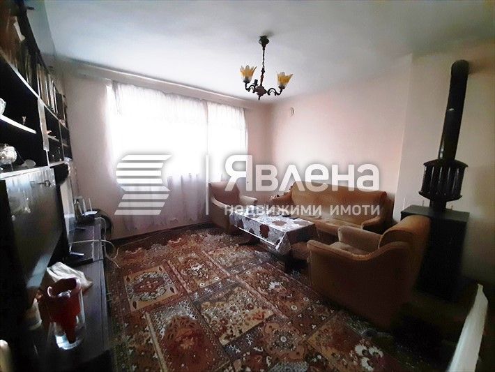 Продава се Етаж от къща в Ямбол, Каргон - 176 кв.м за 554 €/кв.м - Снимка #3