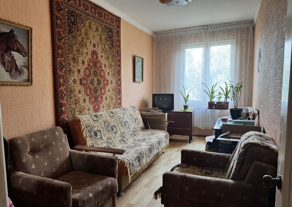 Срочно! Чиланзар 18 3Х комнатная