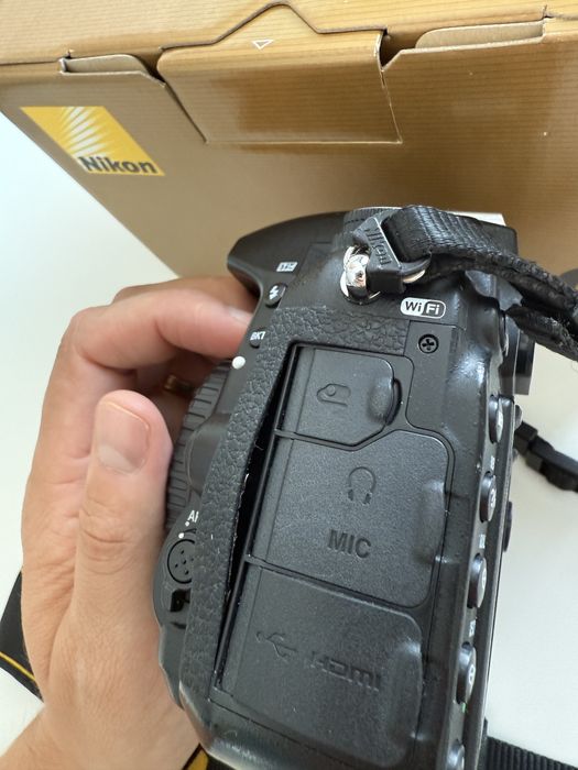 Nikon D750 | 157000 cadre, 2 baterii, 2 carduri