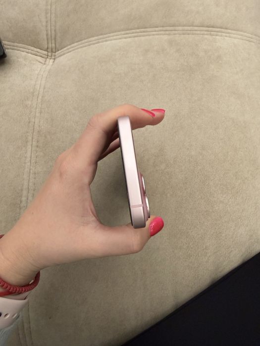 Iphone 15 розов 256 GB