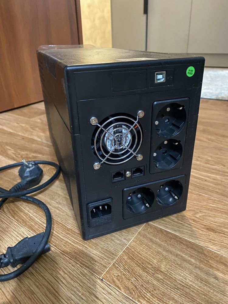 Продам УПС VOLTA Active 1500