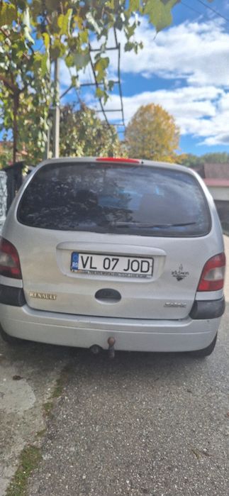 Renault Scenic-Megane