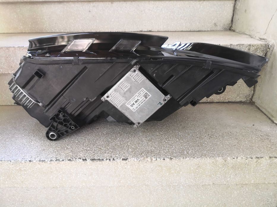 Фар Skoda Octavia FULL LED десен Оборудван/Фар Шкода Октавиа Оригинале