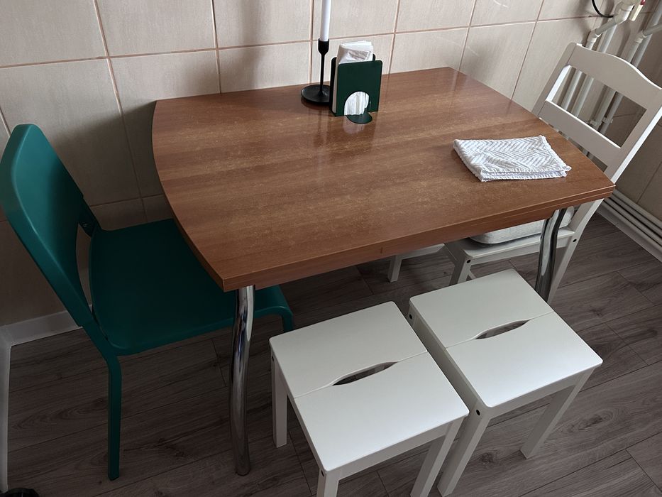 Masa lemn extensibila marca Lems