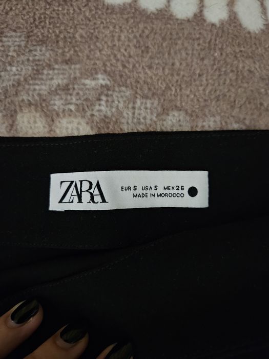 Zara къса пола S 36