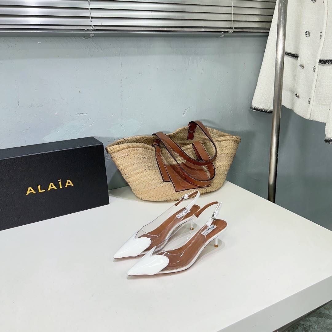 Обувки на ток Alaia 38 нови