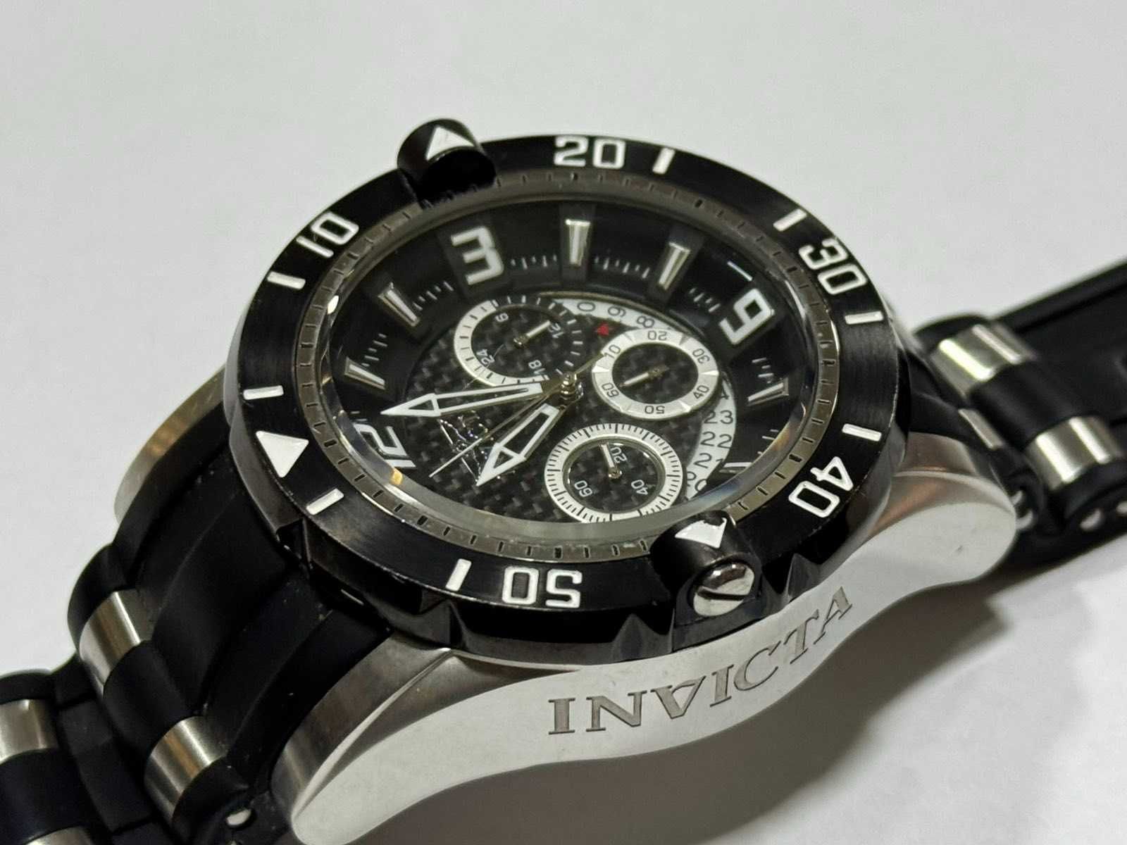Часовник Invicta Pro Diver 23696 Quartz