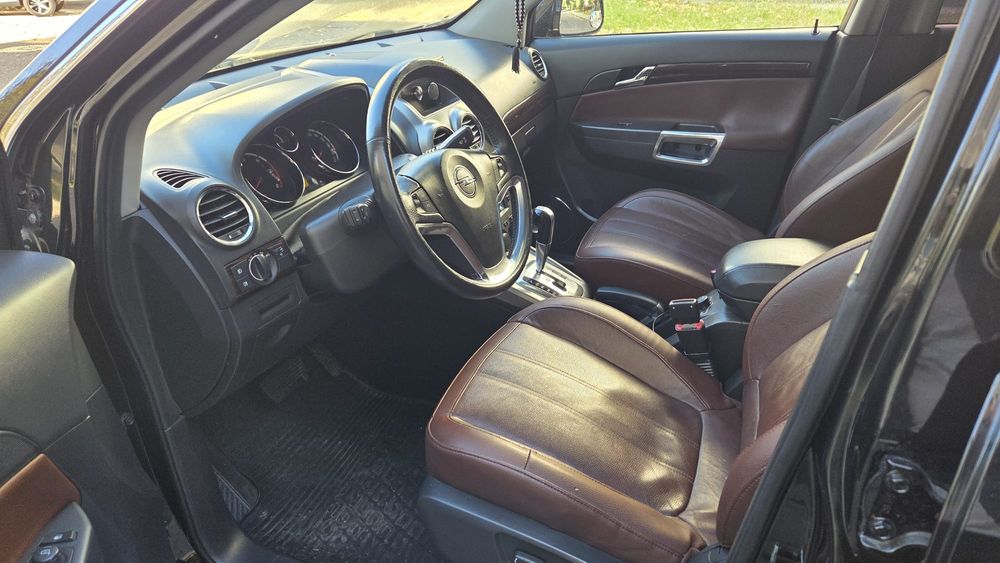 Vând Opel antara