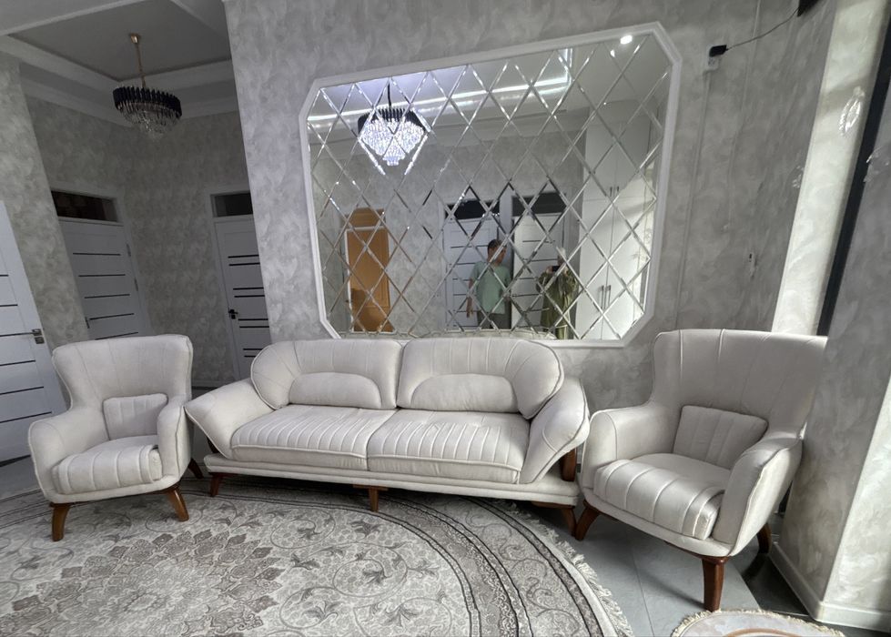 Диван и кресла новое, только что привезли