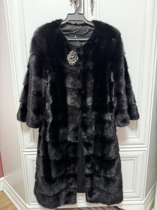 Норковая шуба (в идеальном состоянии)