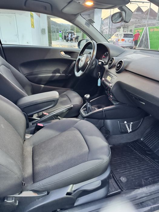 Audi A1 1.6 TDI 105 cp