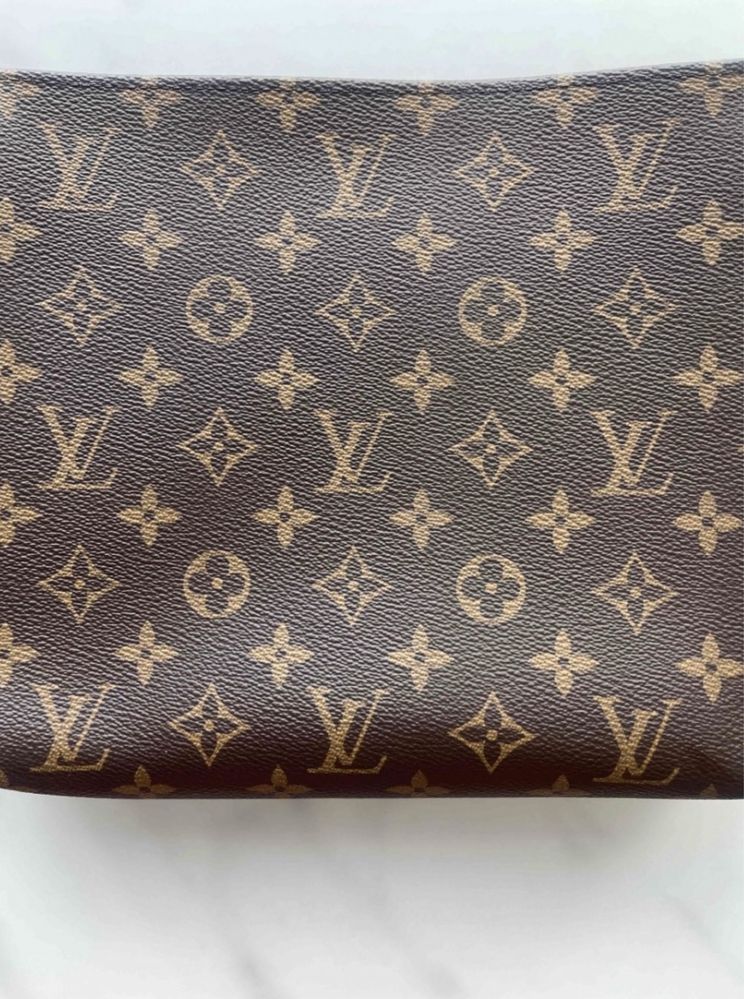 Louis vuitton чанта