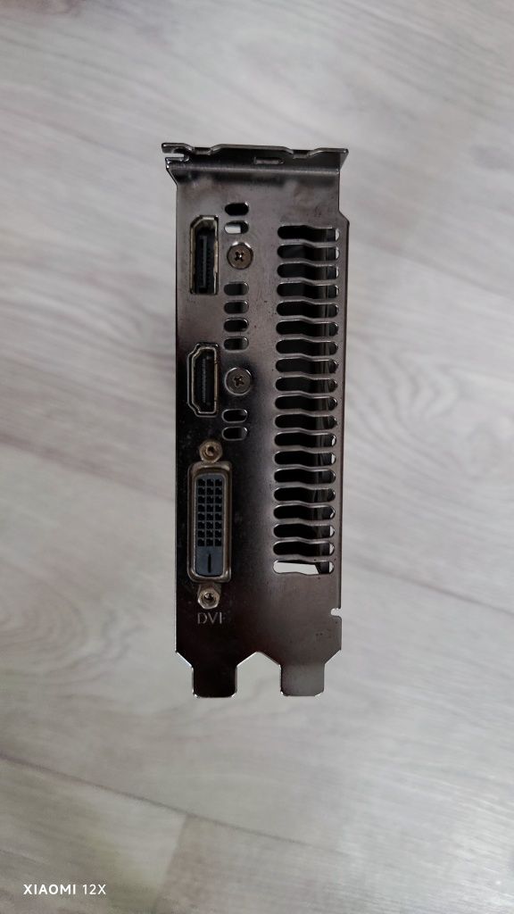 Продаю видеокарту Gtx 1050ti