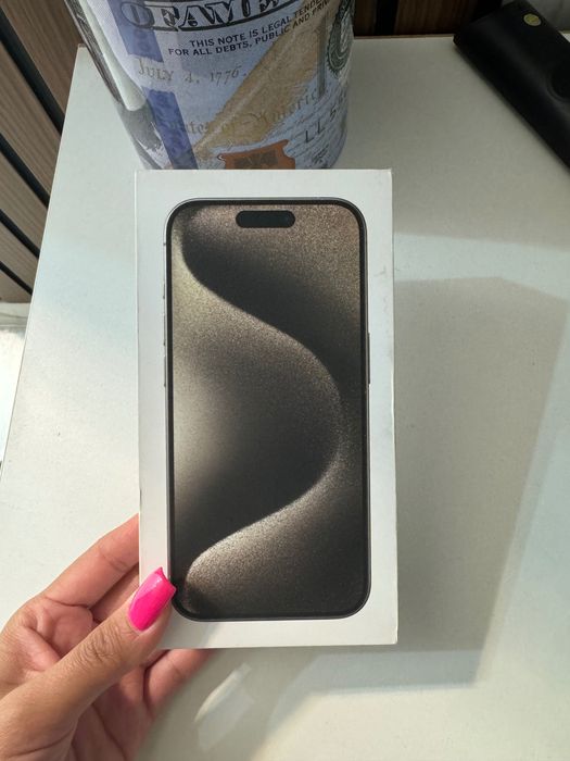 Айфон 15 про 128 гб титановый цвет