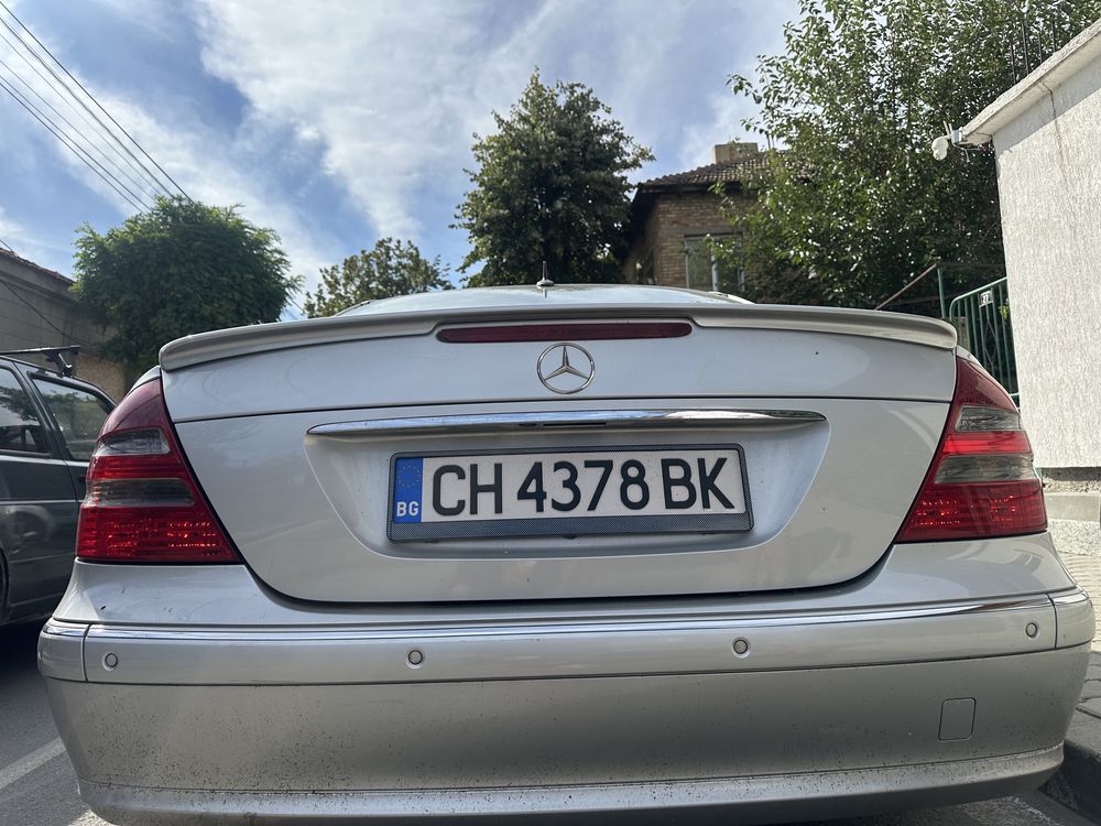 Mercedes W211 на части