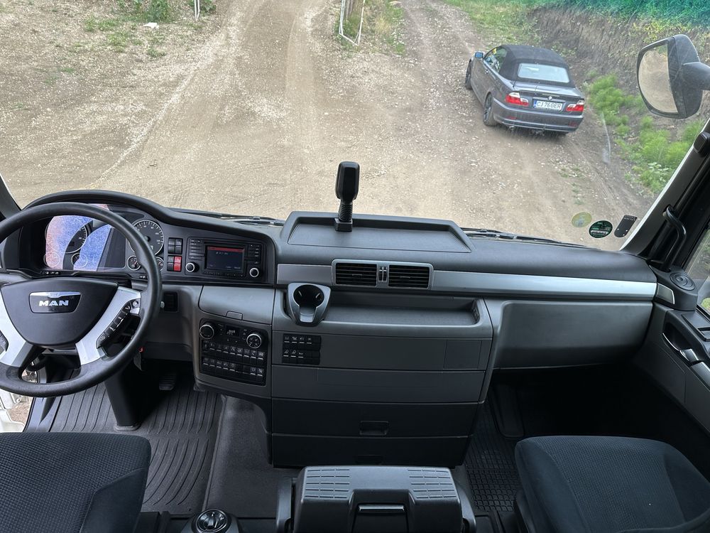 Vând MAN TGX 26.440 auto platformă transport utilaje