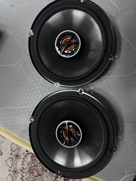 Калонки отличного состония , 16 размер