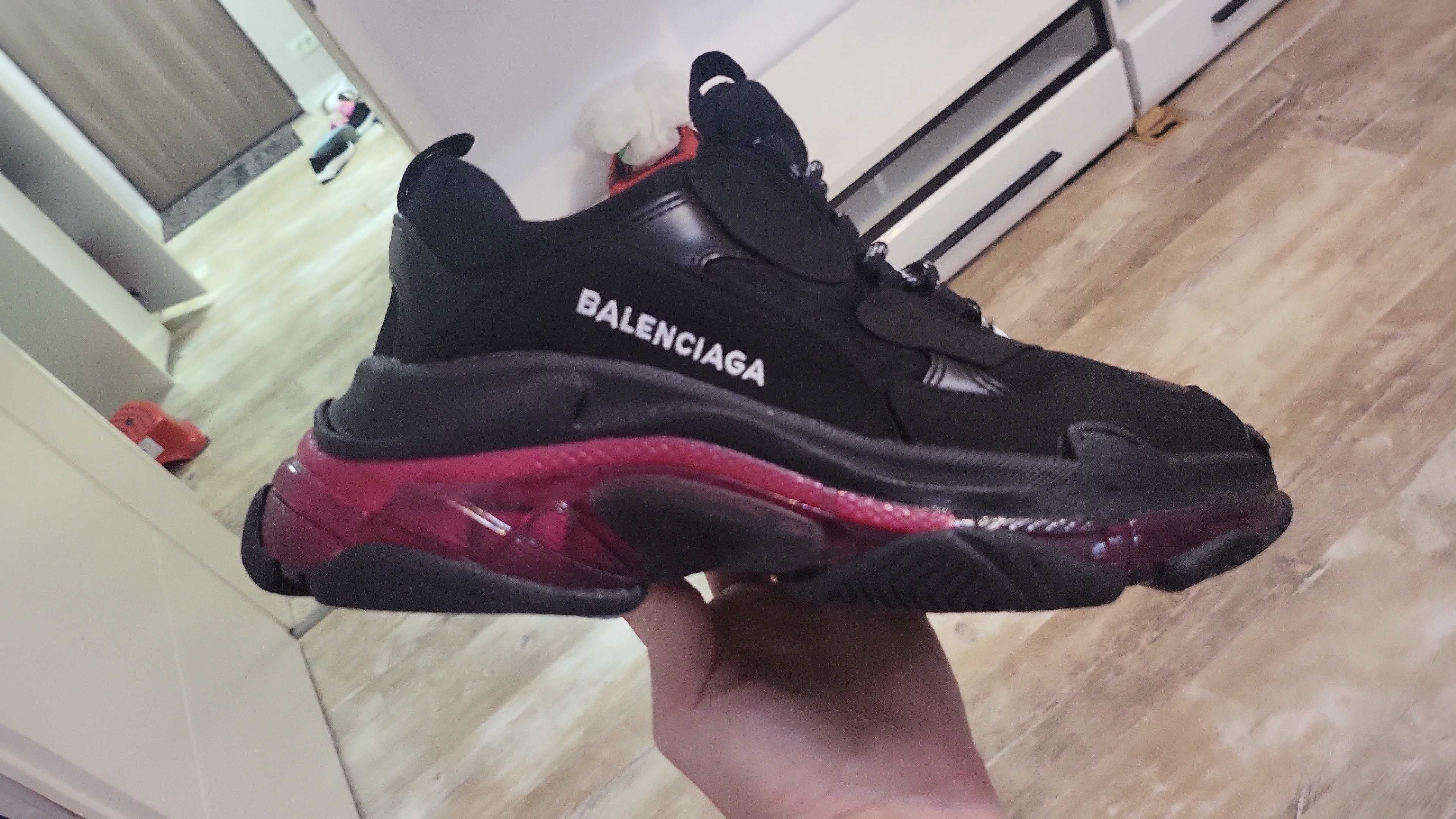 Balenciaga Triple S Premium