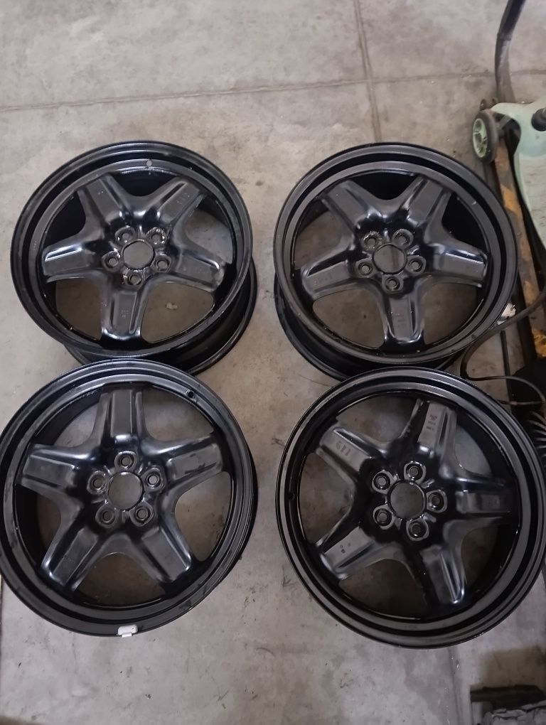 Opel Astra 17-5x105 7J