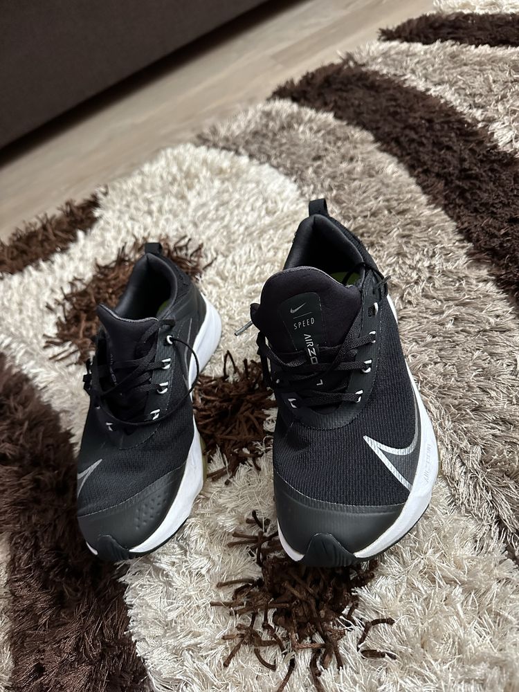 Nike Air Zoom CJ2088-001