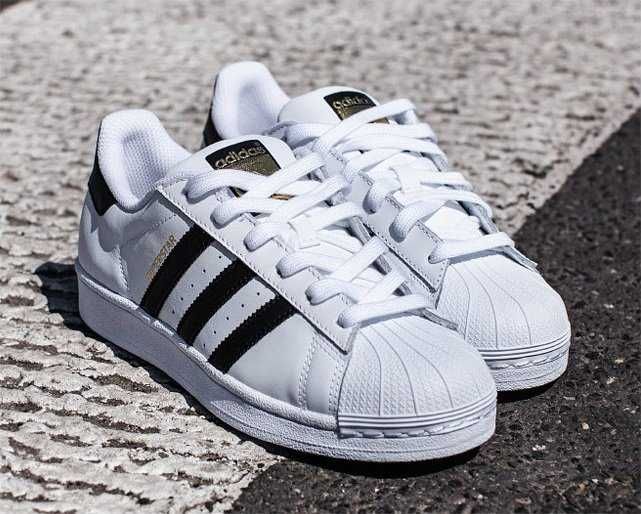 Оригинални  маратонки * ADIDAS SUPERSTAR * EU 38 2/3 ,40 2/3 ,42