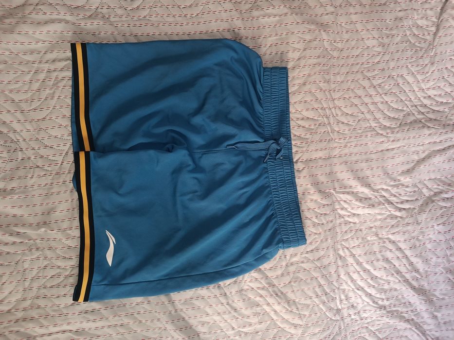 Продаю оригинальные шорты li-ning  по всем вопросам в ТГ:xd118