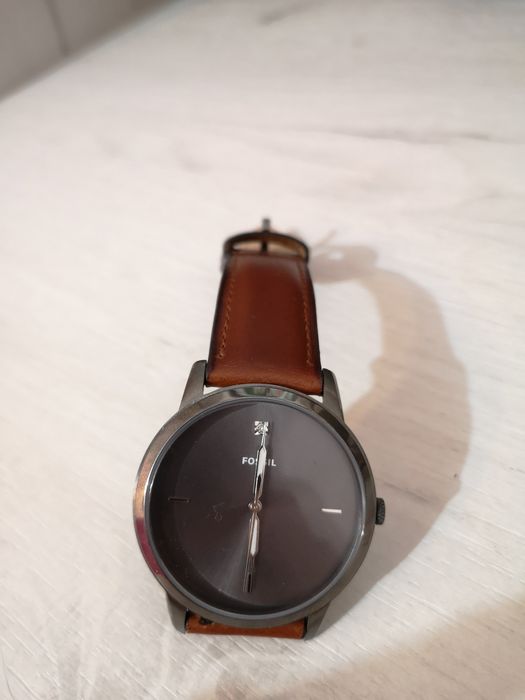 Ceas barbatesc FOSSIL