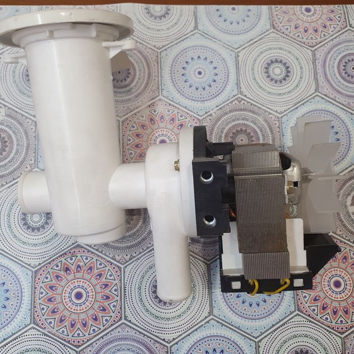 Pompa evacuare Italia