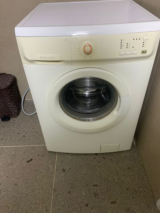 Продаётся стиральная машина