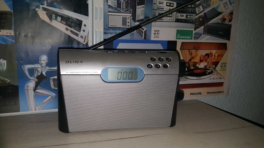 Sony ICF-M600 – Radio FM cu Sinteză PLL (japan)