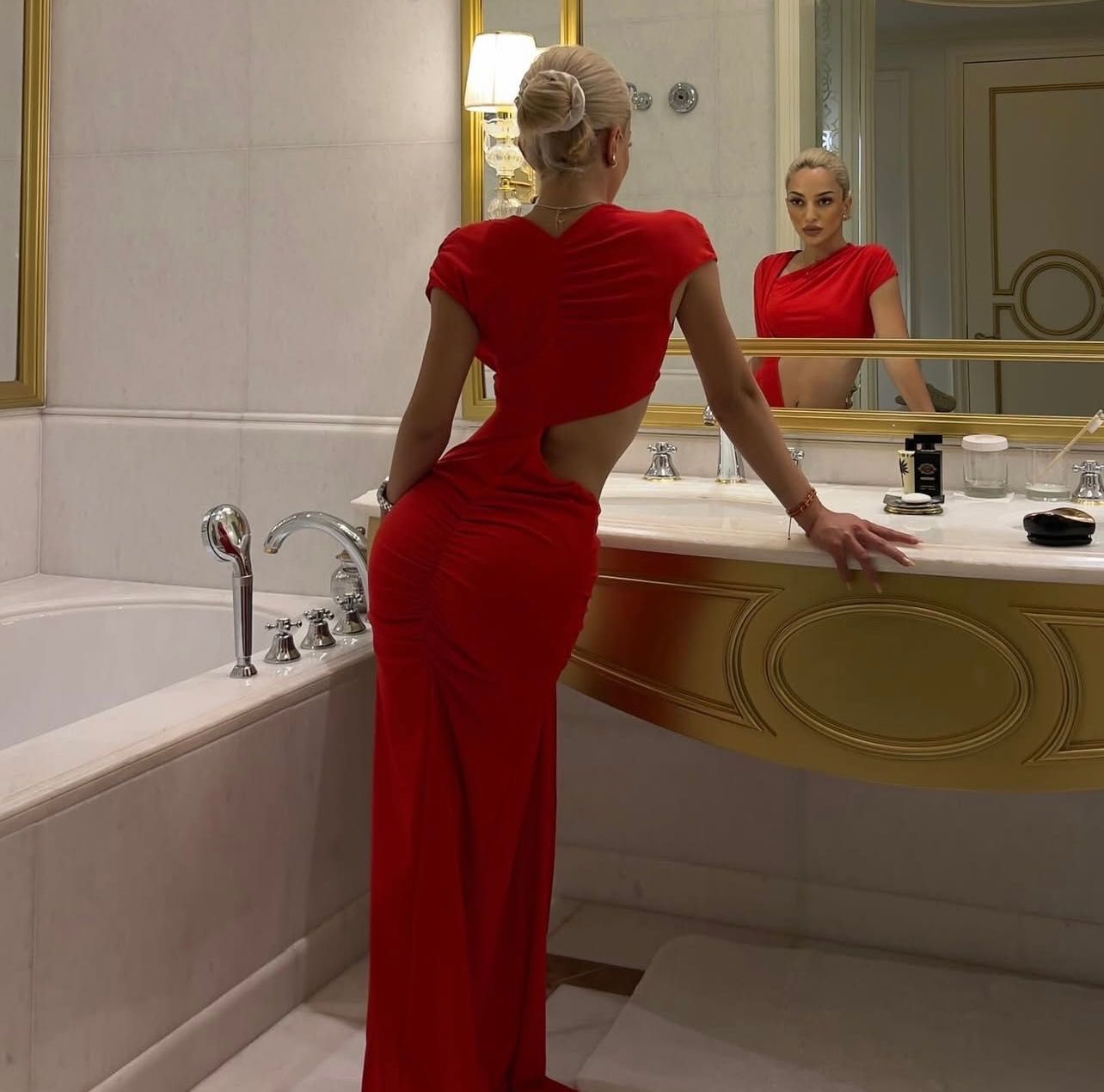 Рокля fashion room