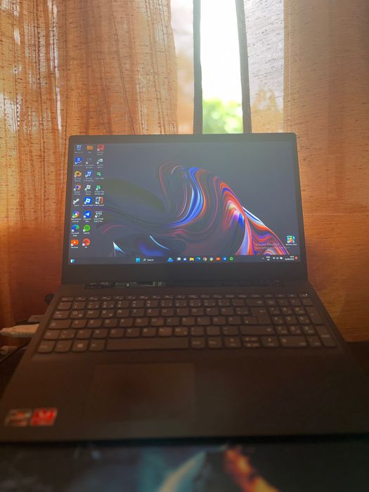 Leptop Lenovo gaming
