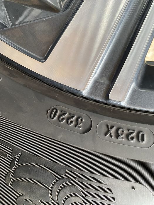 215/65/17 Мишелин Летни