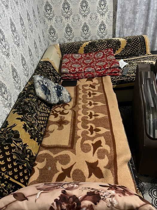 Срочно продам диван