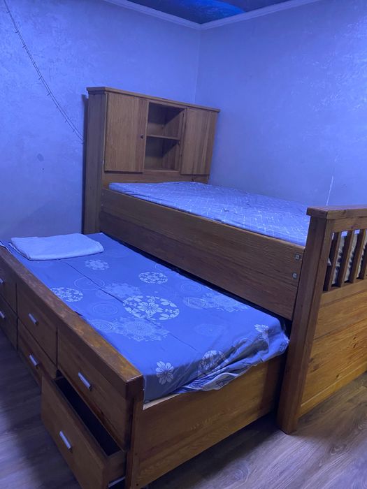 Кровать , двух спальная