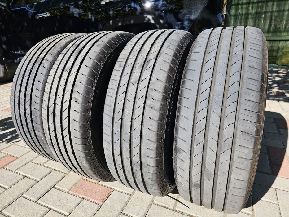 Vind anvelope Bridgestone sezon vara 4x4 225/65 /17 Dot.an.2024.