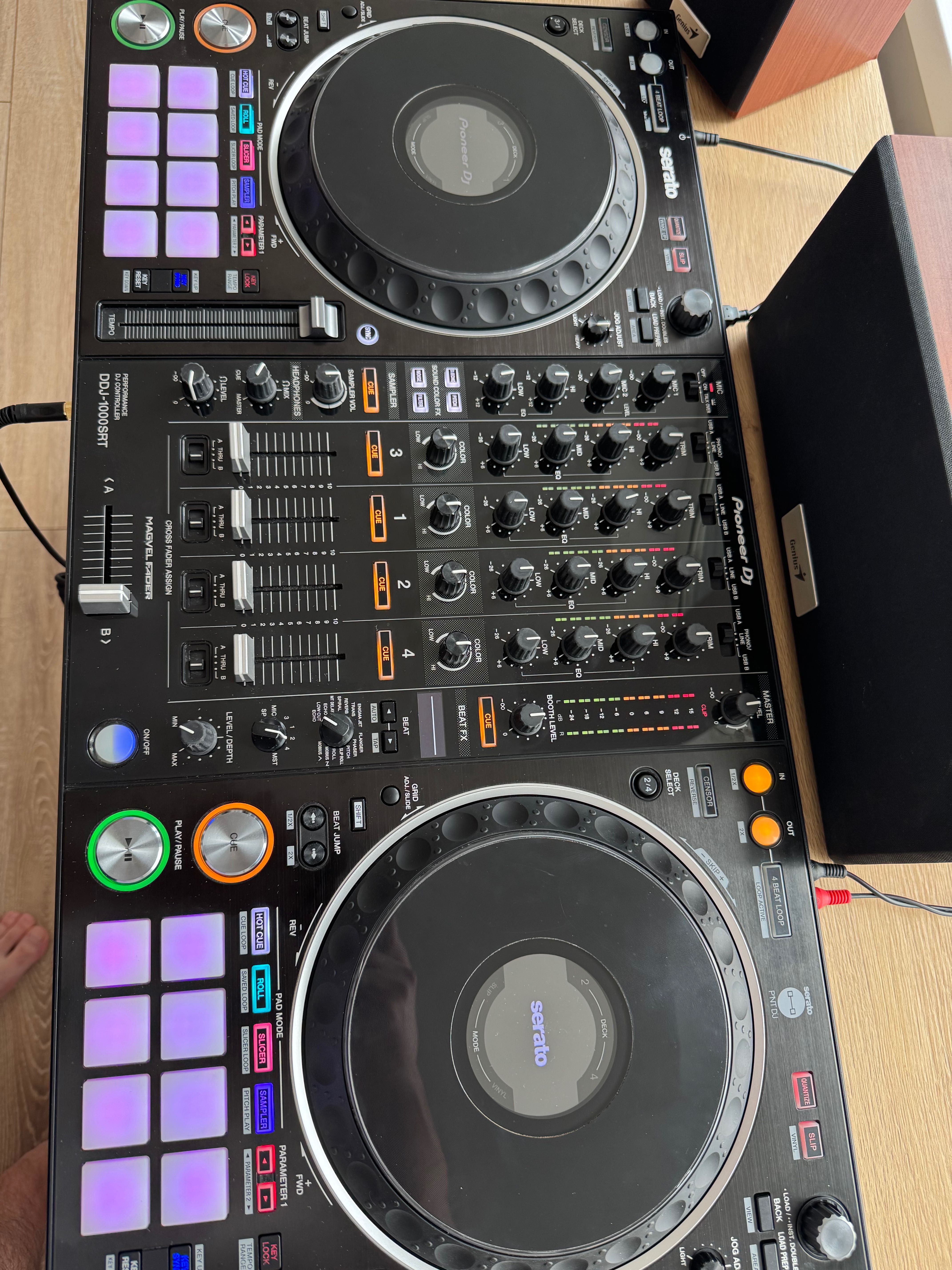 Pioneer DDJ-1000 SRT