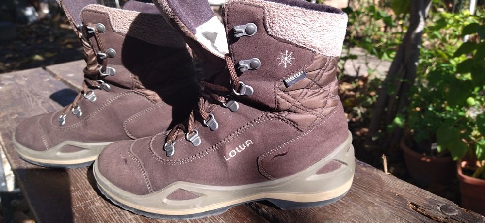 Ghete Lowa îmblănite