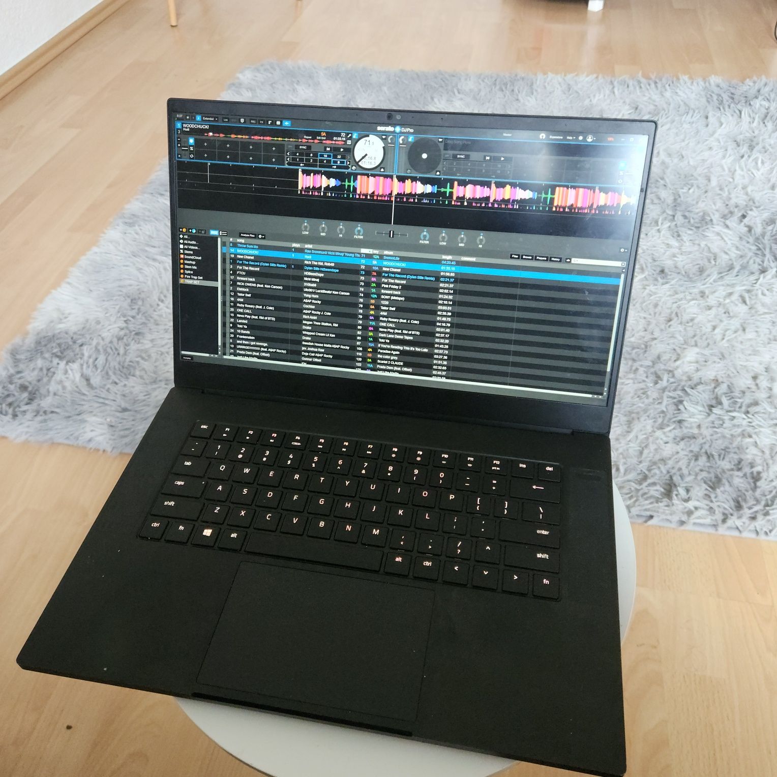 Геймърски Лаптоп Razer Blade 15 Advanced RTX 2080 Max-Q Design